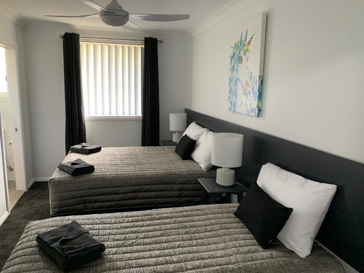 South Tamworth Motor Inn エクステリア 写真