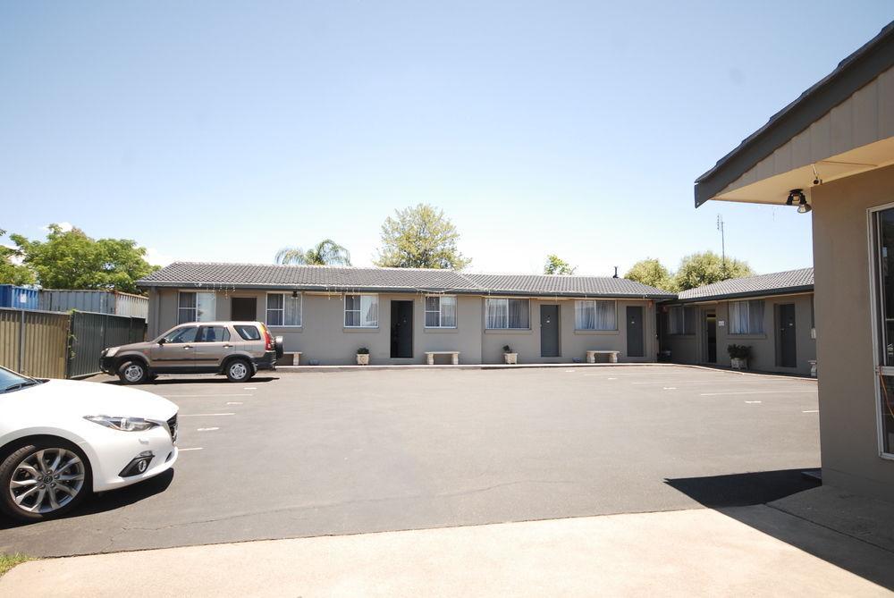 South Tamworth Motor Inn エクステリア 写真