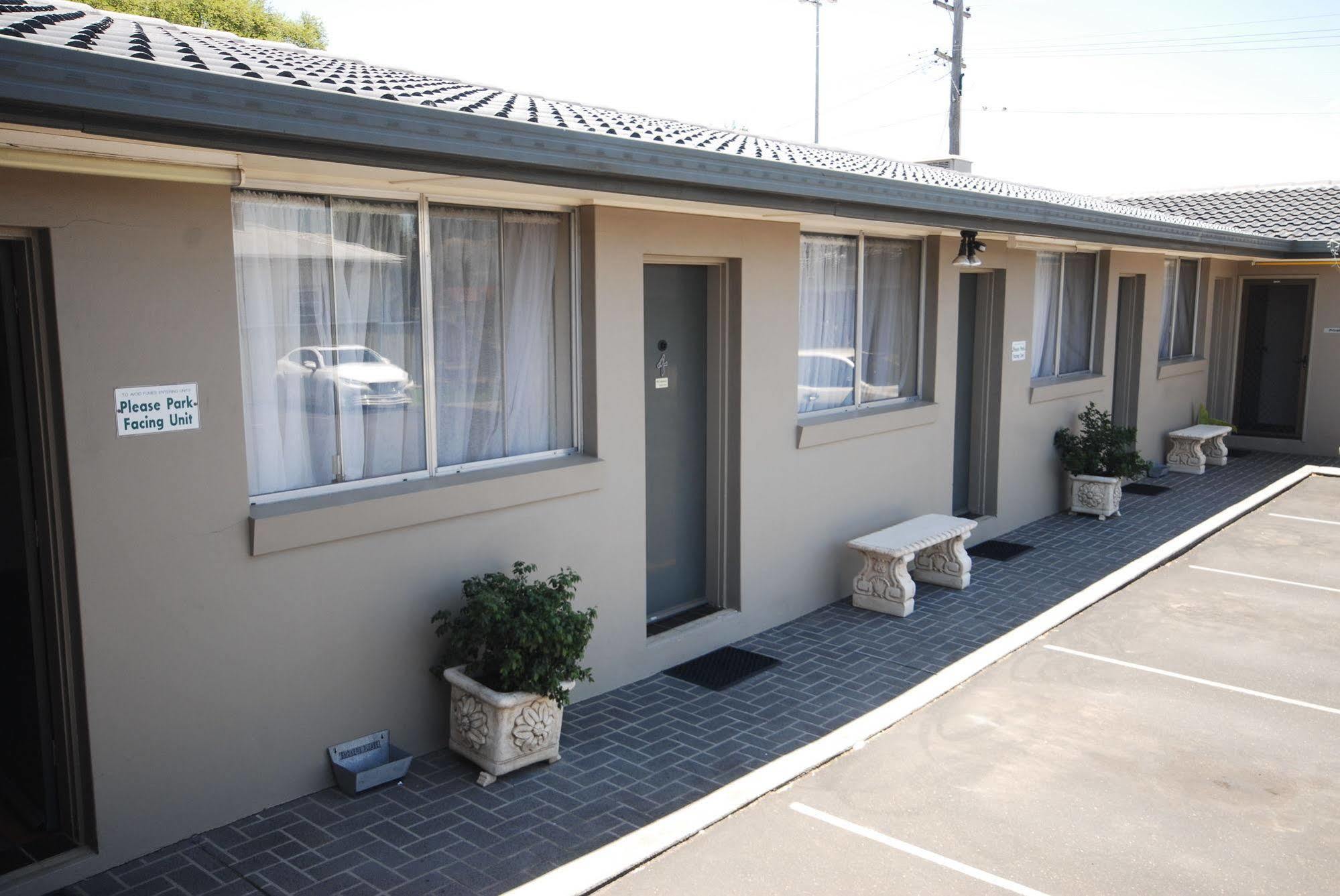 South Tamworth Motor Inn エクステリア 写真