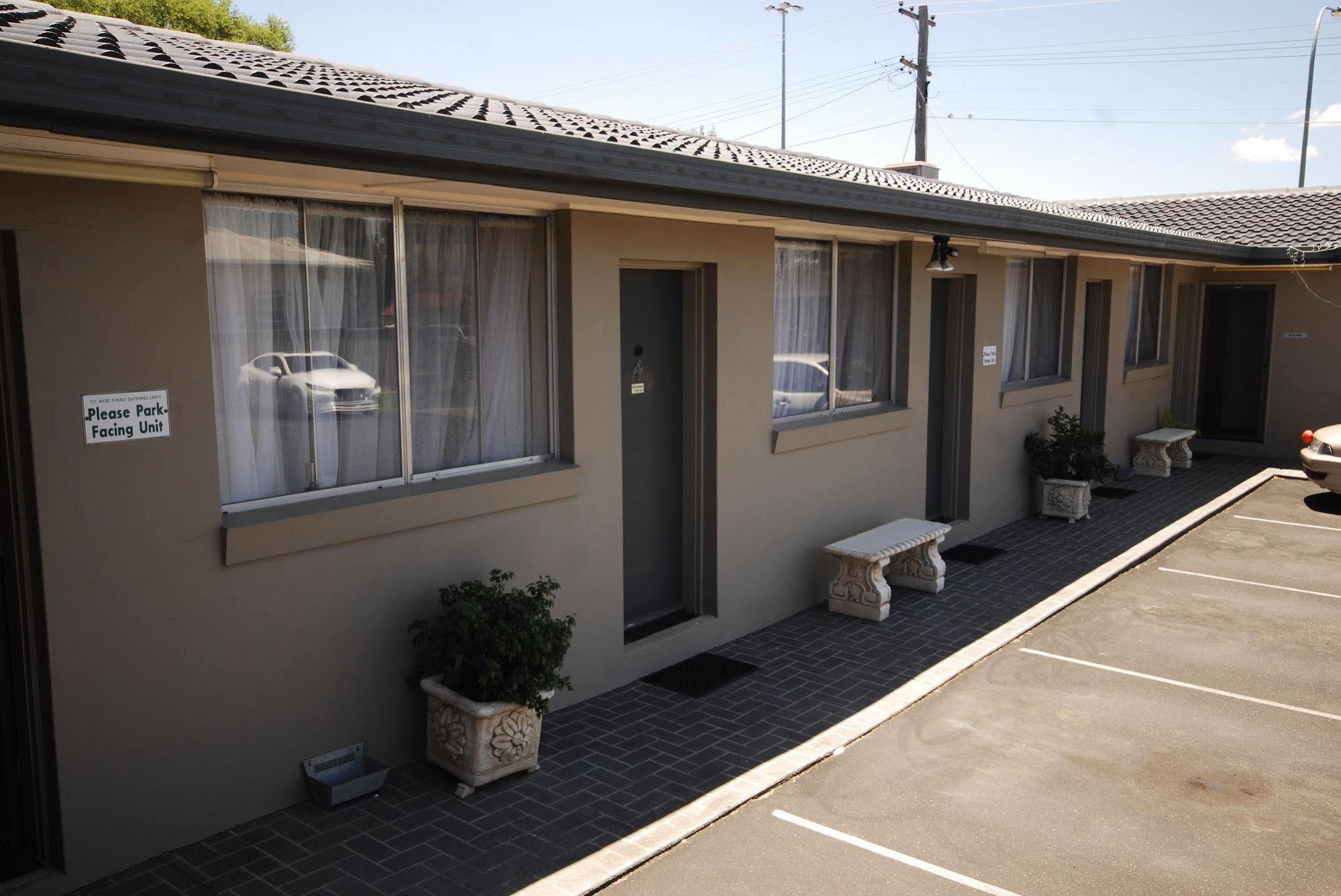 South Tamworth Motor Inn エクステリア 写真